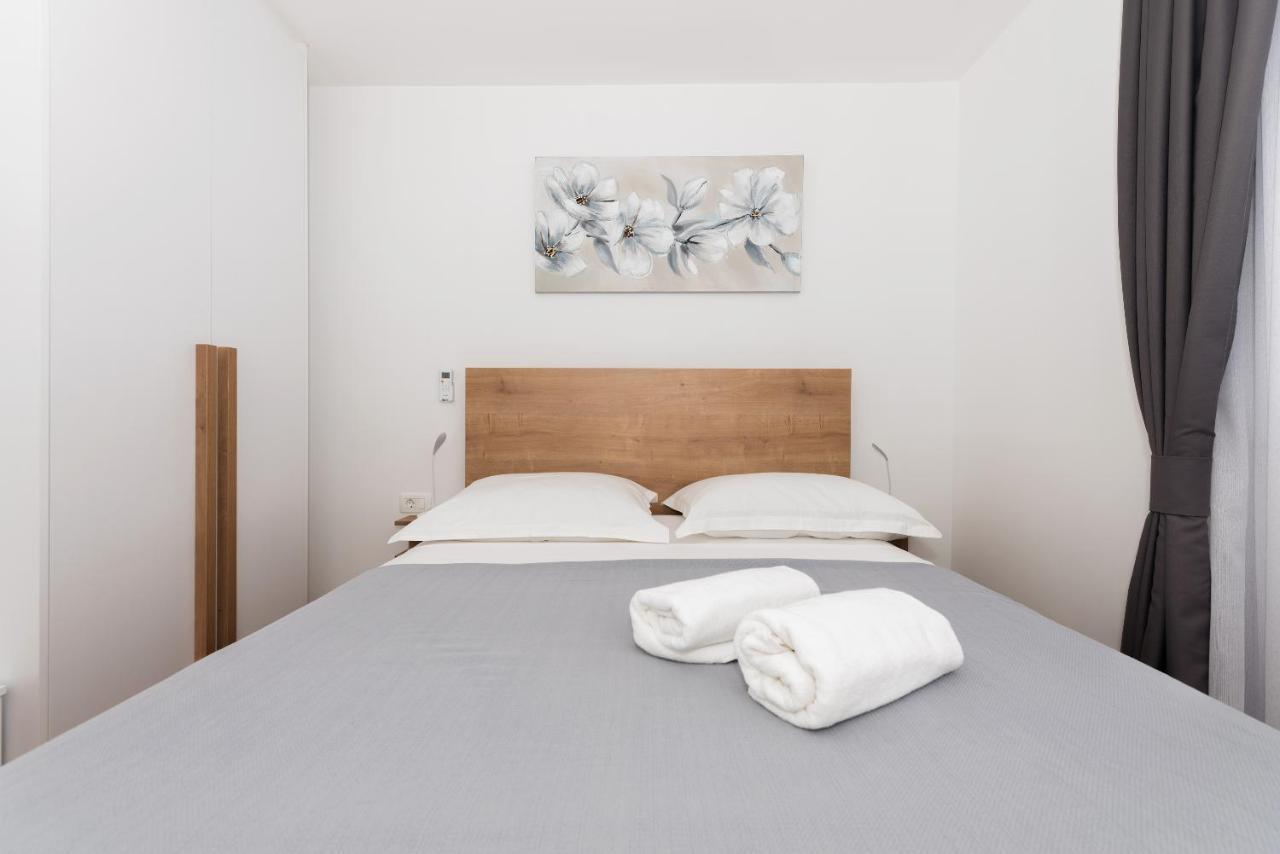 Apartments Buena Vista Makarska Ngoại thất bức ảnh