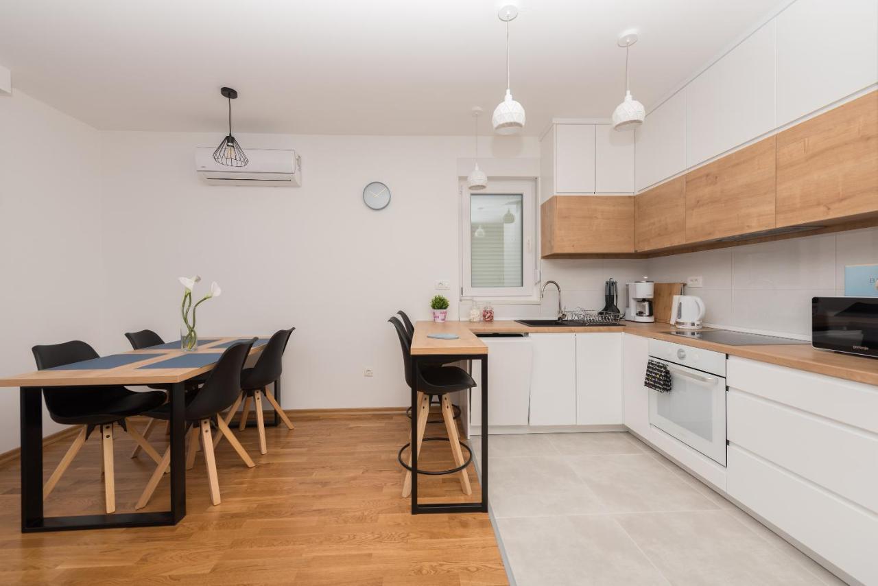 Apartments Buena Vista Makarska Ngoại thất bức ảnh